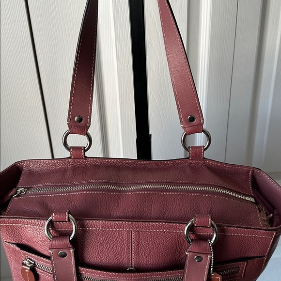 Coach Like new Large tote bag pebble leather - Picture 14 of 16